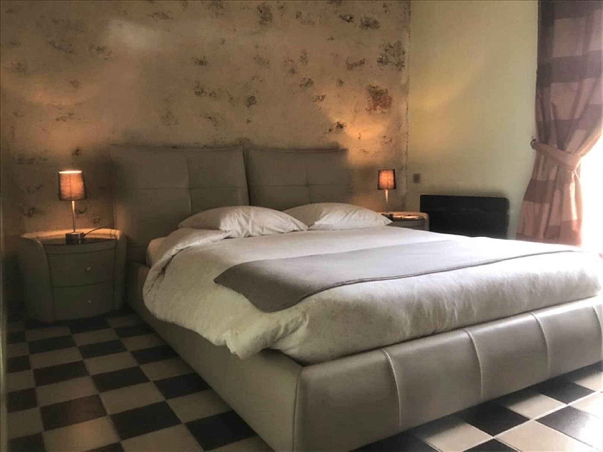 Auberge Du Manet Montigny-le-Bretonneux Kültér fotó